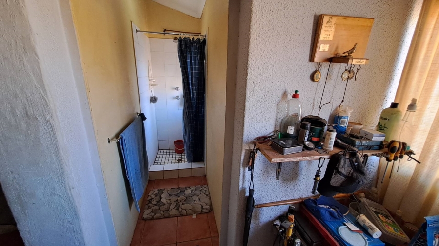 5 Bedroom Property for Sale in Amandelrug Western Cape